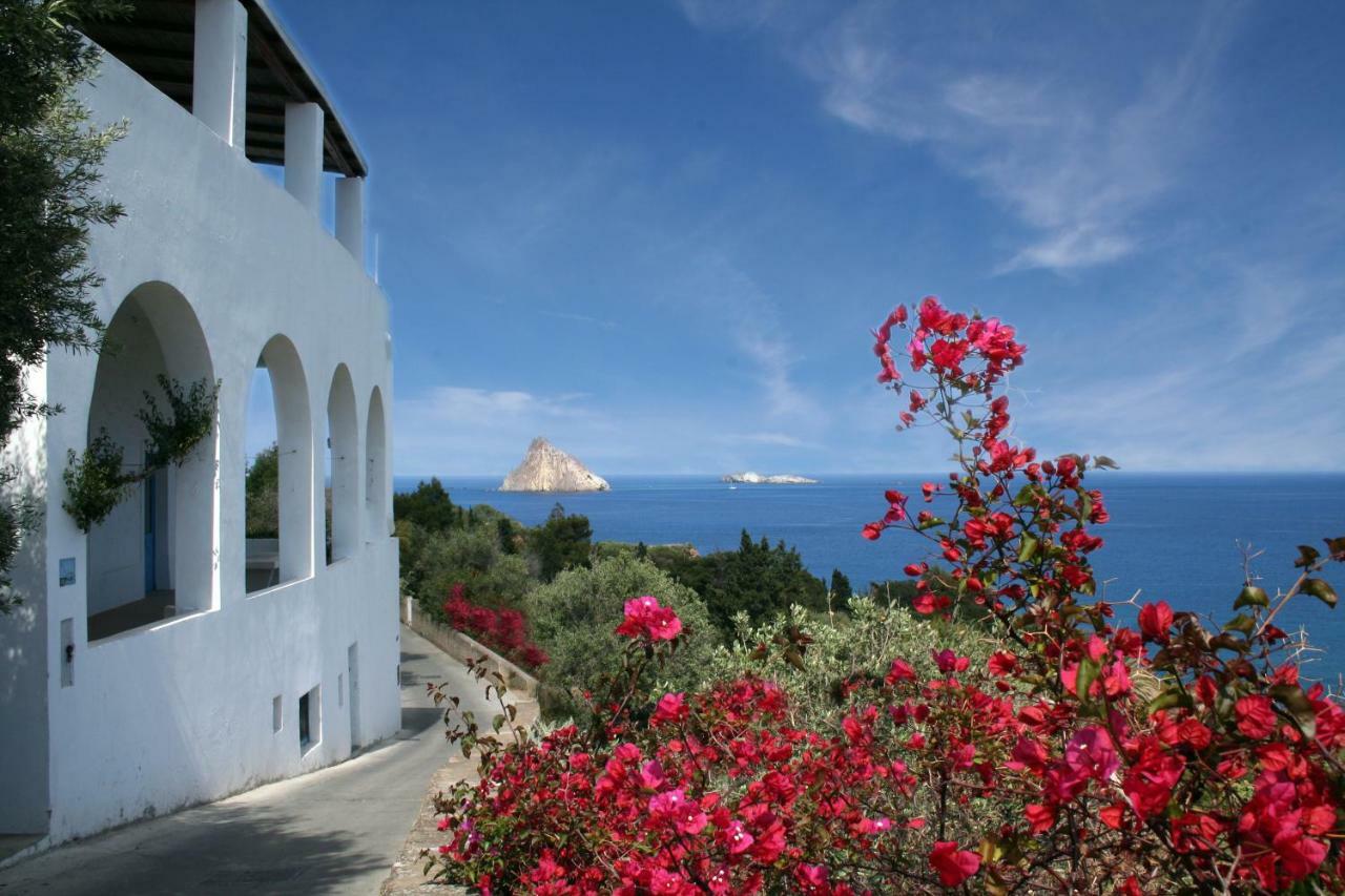 Villa La Ginestra Panarea Exterior foto